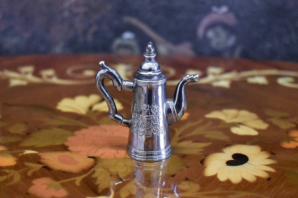 Vintage Sterling silver teapot charm/pendant