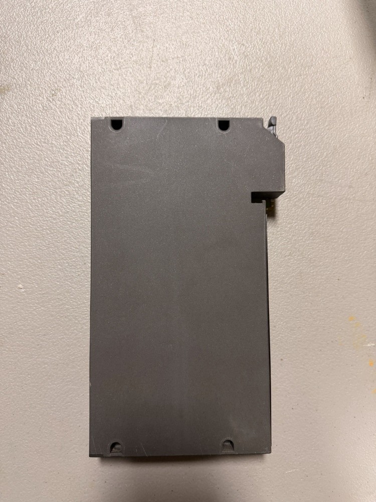 Allen-Bradley 1771-IAD D Input Module 120V AC/DC