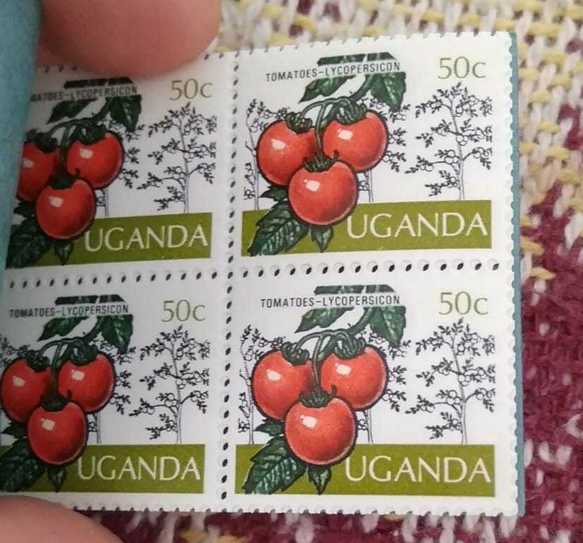 L3121 UGANDA POSTAGE STAMPS BOOKLET 5/- INCOMPLETE