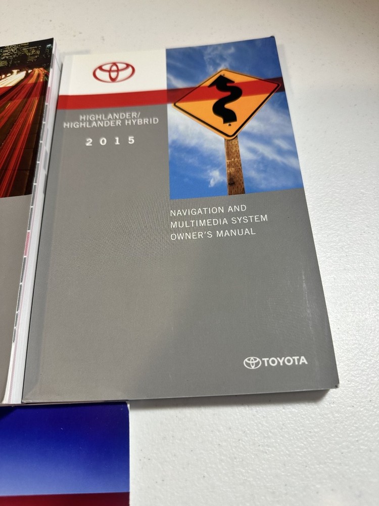 Toyota Highlander Owner's Manual Set 2015