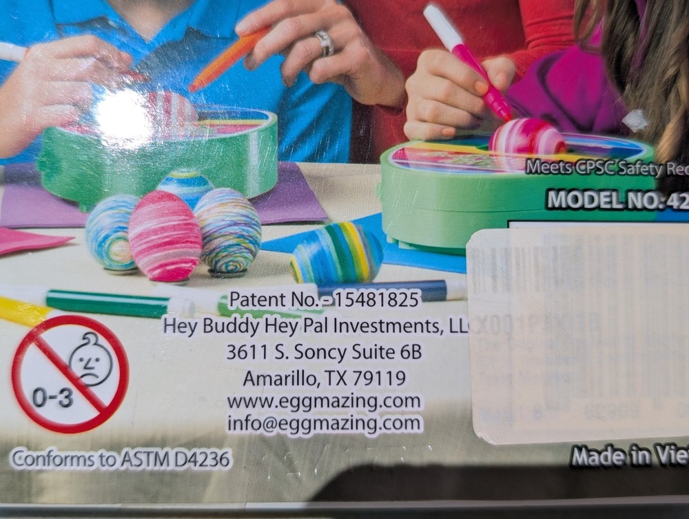 New sealed The EggMazing Easter Egg Spinner Decorator, Retail $28