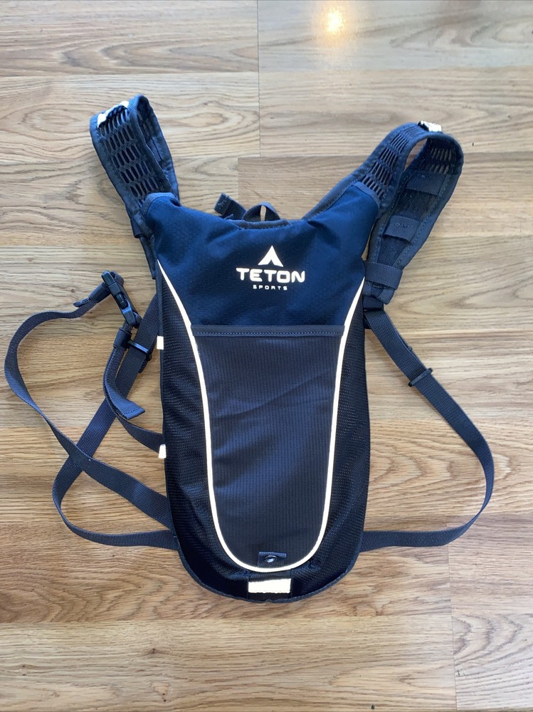 TETON SPORTS HYDRATION BLADDER PACK BACKPACK  H20 (MISSING BLADDER )
