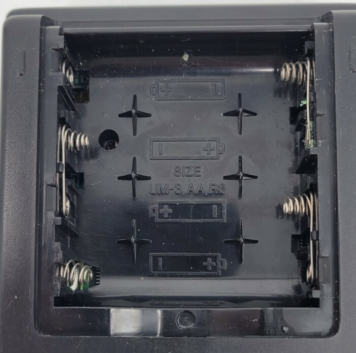 Canon ED-100 Video Editor Remote - Powers On - AS-IS - EB-7600