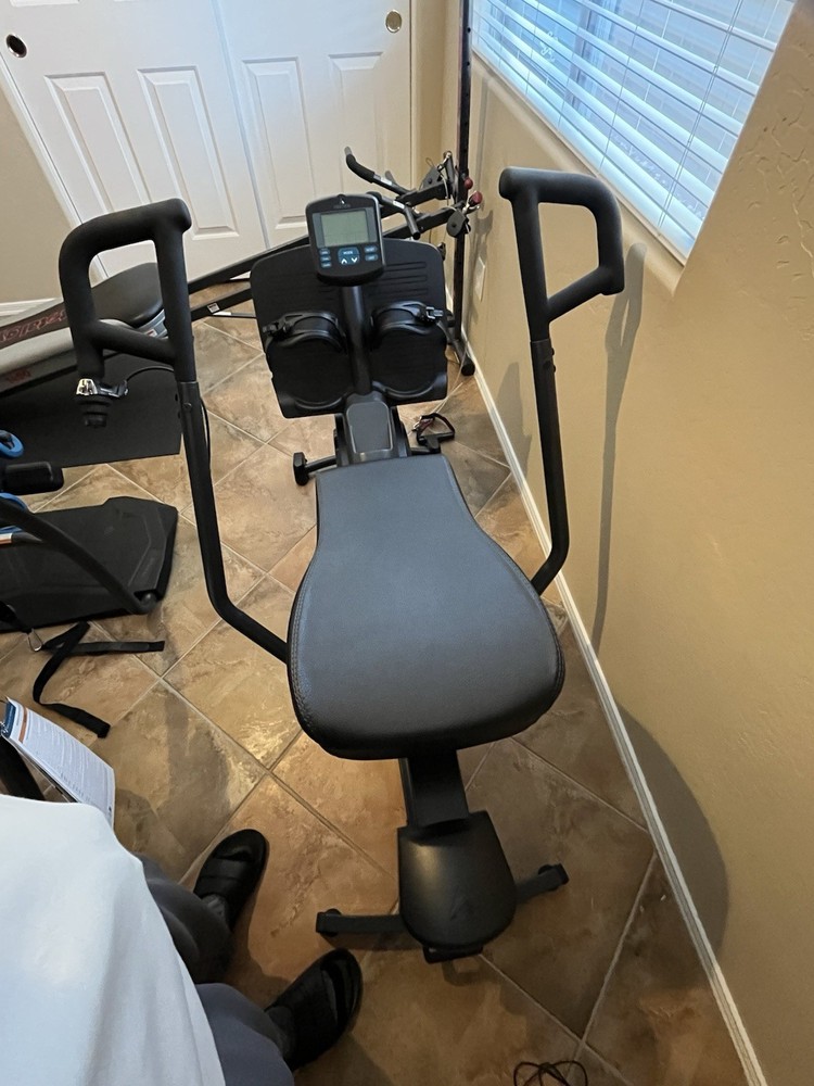 Teeter Rowing Machine