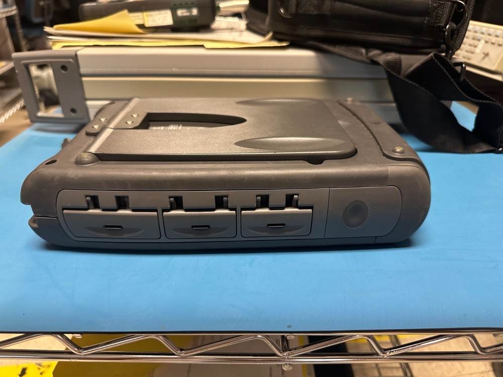 Agilent N9928A FieldFox 26.5GHz RF Microwave Vector Analyzer