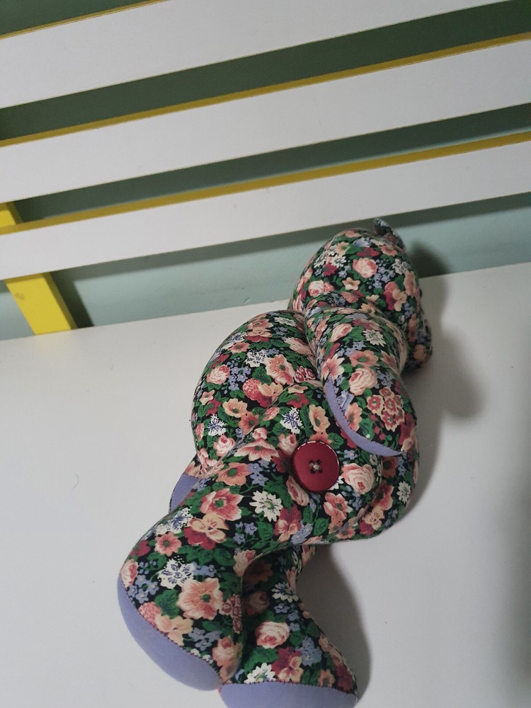TEDDY BEAR HAND MADE JOINTED FLORAL TEDDY 32CM