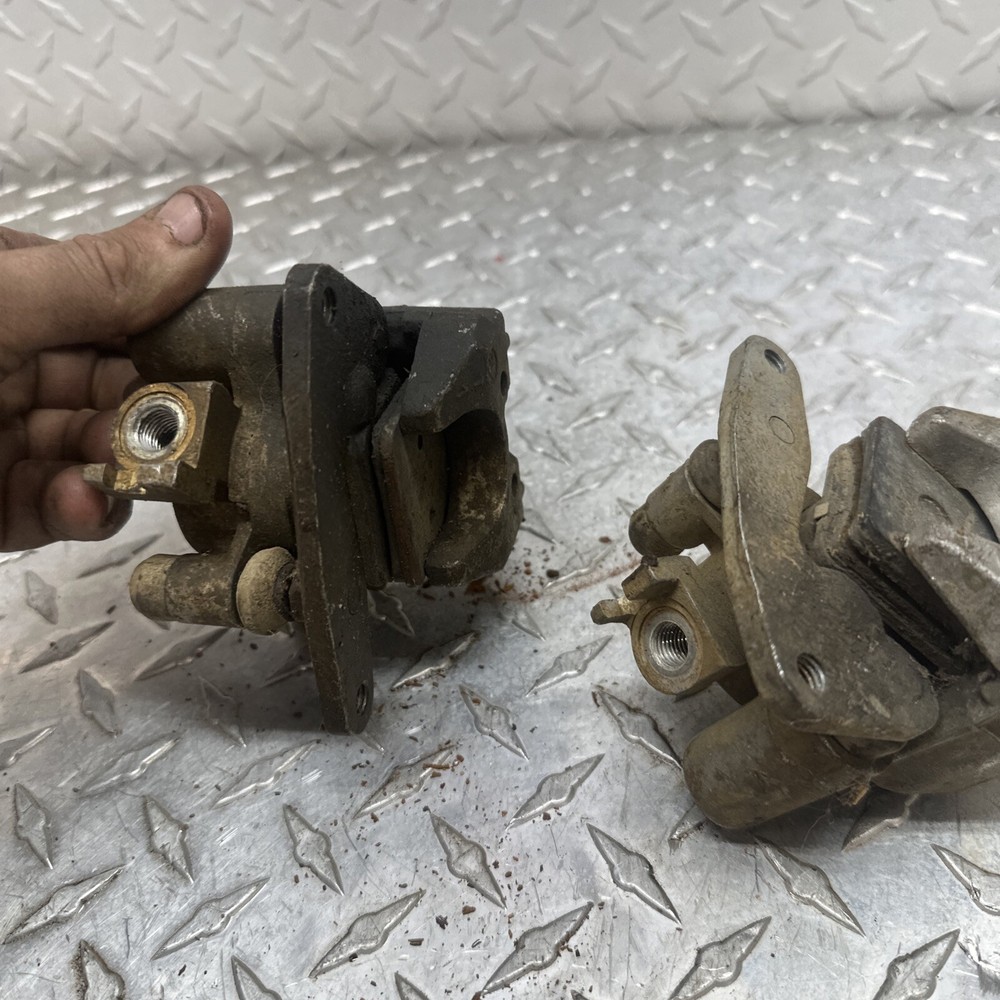 04 Bruin 350 Front Calipers Left And Right