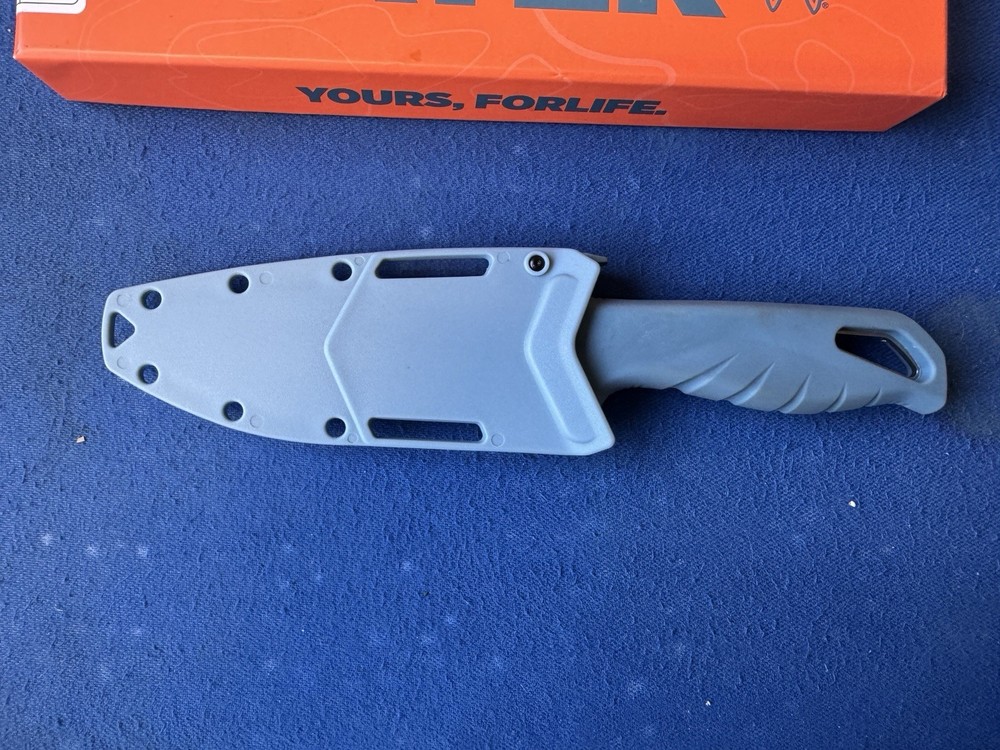 Benchmade Undercurrent Sheepsfoot Depth Blue Santoprene Handle 18040S