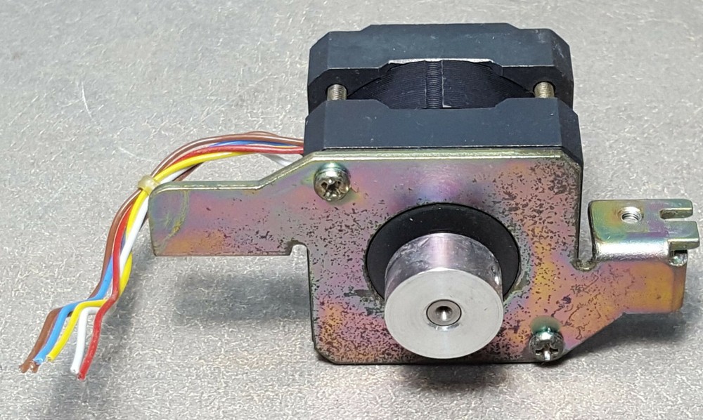 TEAC 14769070-50 Stepper Motor.