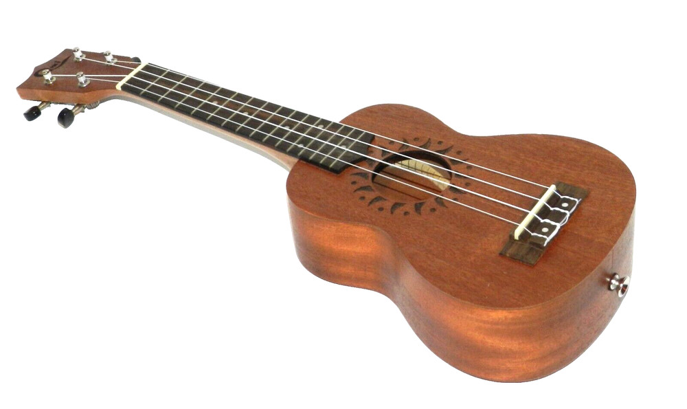 Qmi UK-21 Soprano 21' ukulele