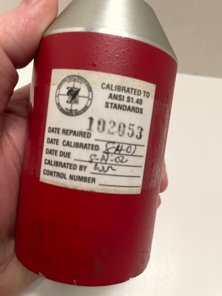 1 QUEST ELECTRONICS CA-32 PERMISSIBLE SOUND CALIBRATOR