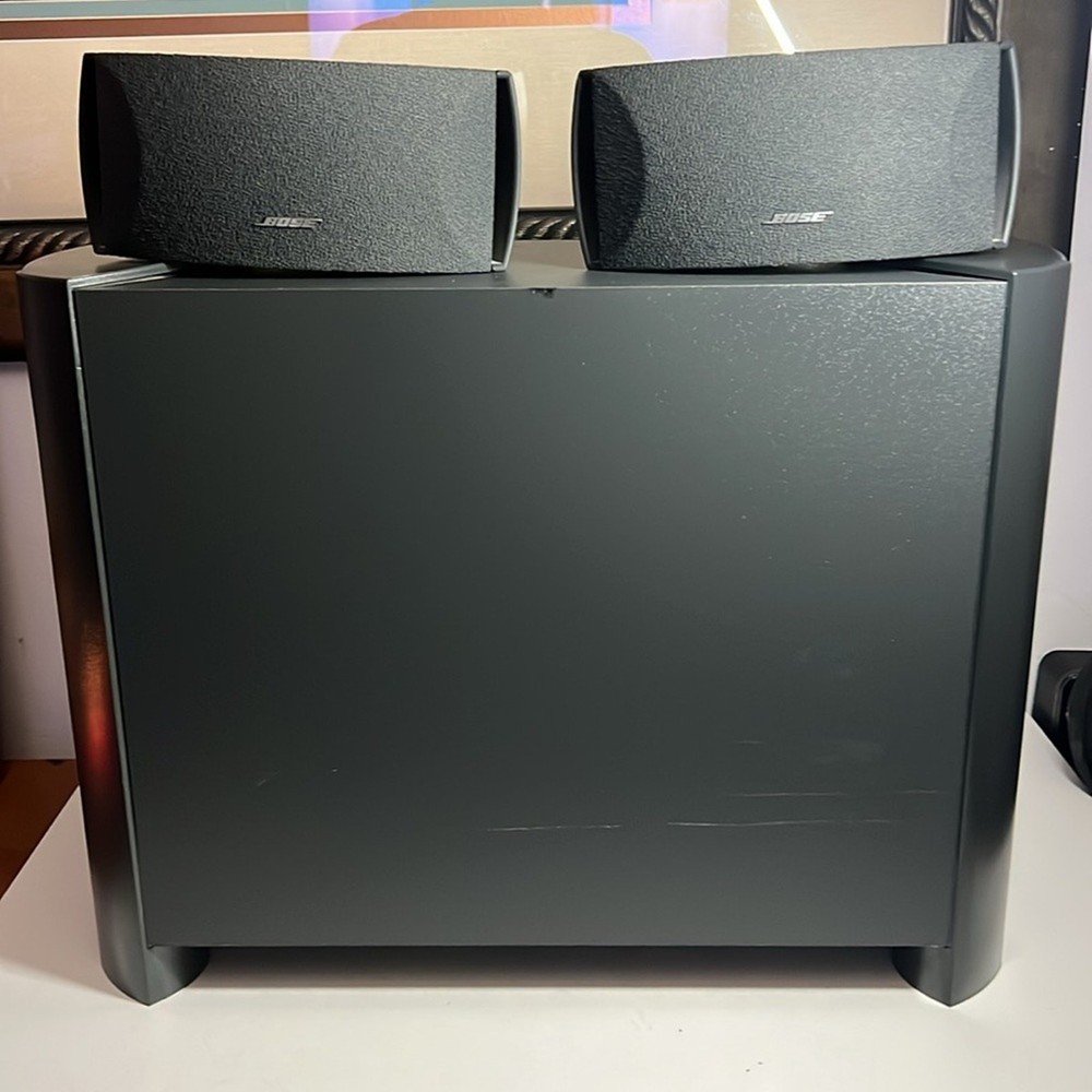 BOSE CineMate digital home theater speaker system