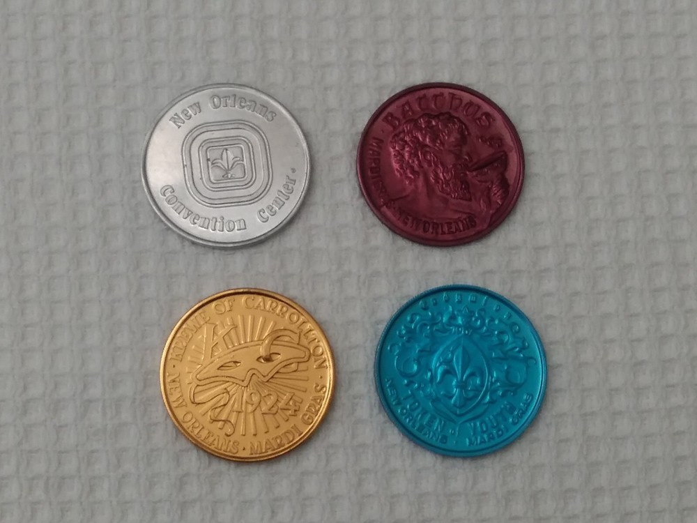 Vintage 4 Tokens All Different #003