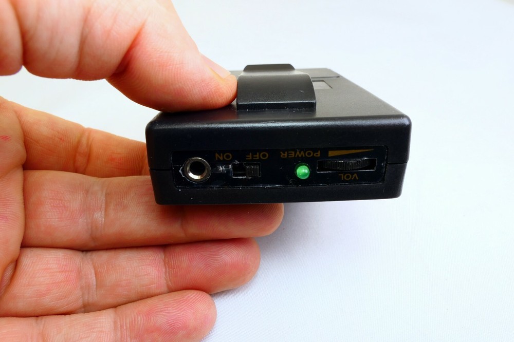 QFX M-309 Wireless Transmitter (only) for Dynamic Professional Microphone mic