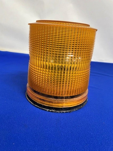 WHELEN ENG.CO' D-80483 BEACON STROBE AMBER