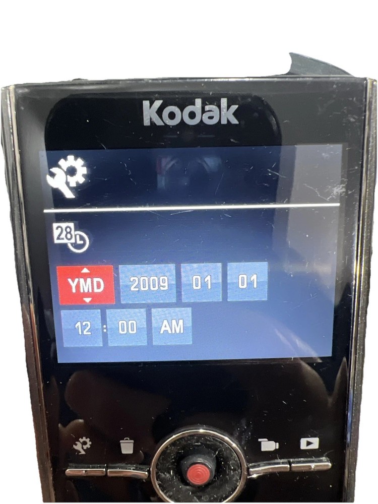 Kodak Zi8 Handheld HD Digital Camcorder Black Tested