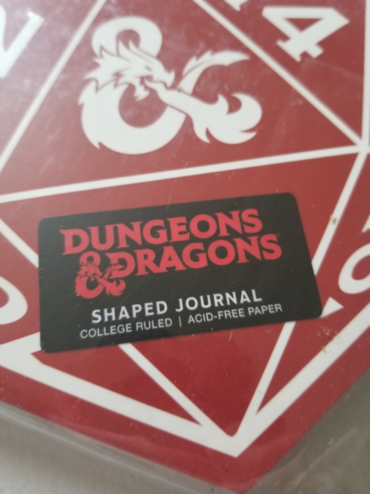 DUNGEONS & DRAGONS D & D 20 SIDED DIE SHAPED JOURNAL BNIP