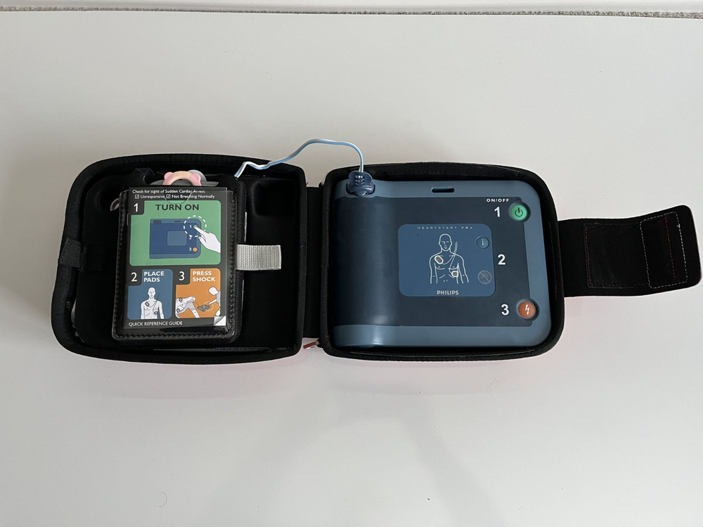 Philips HeartStart FRx Defibrillator
