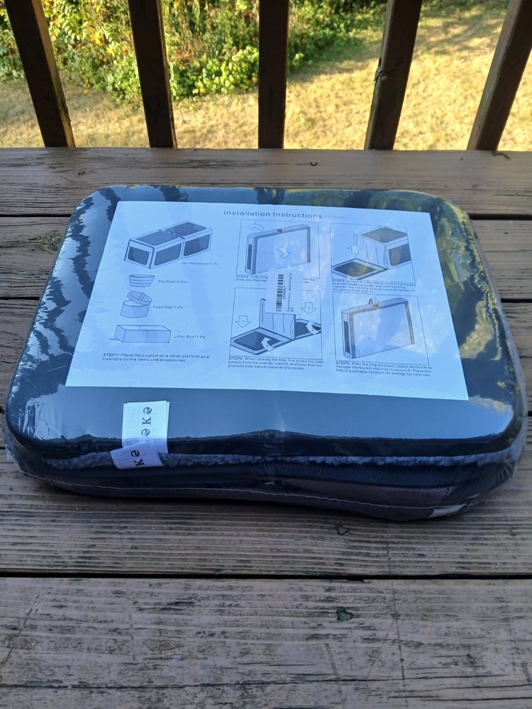 Foldable Pet Carrier Bundle - Holds 2 Animals - Brand New