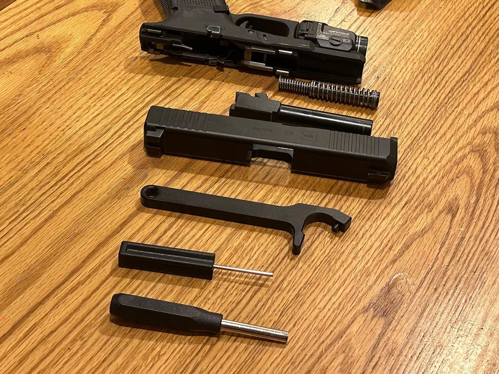 Glock Tool Kit Compatible with Glock, Front Sight Remove, Magazine Small
