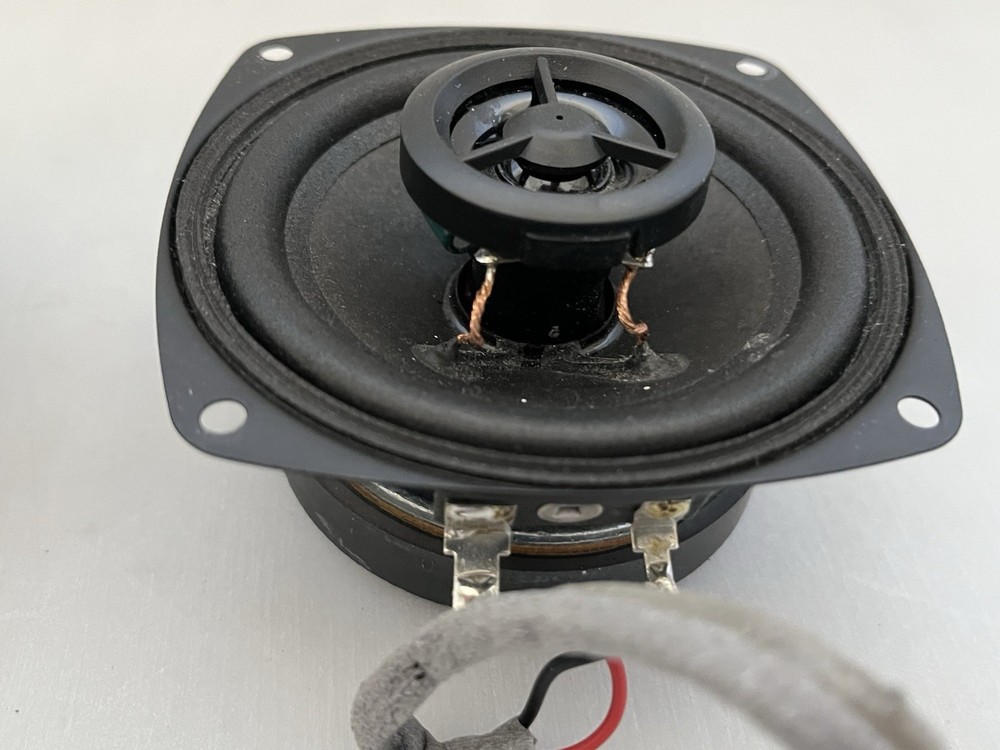 Sirius XM TTR1 Speakers