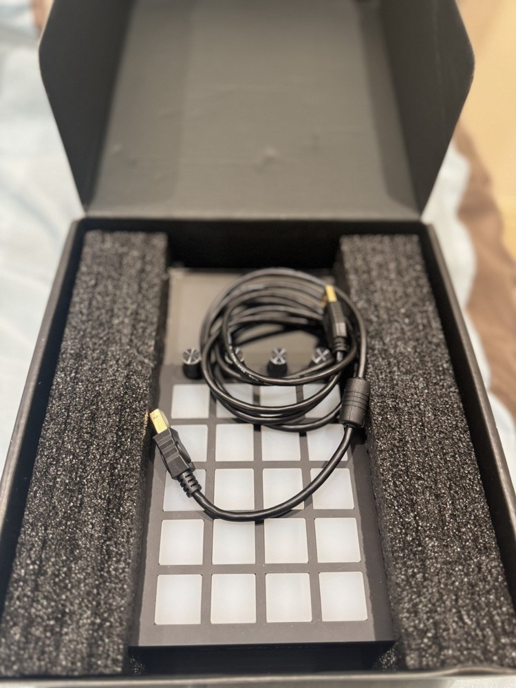 American DJ Wolfmix Lighting Controller Standalone (New open Box)