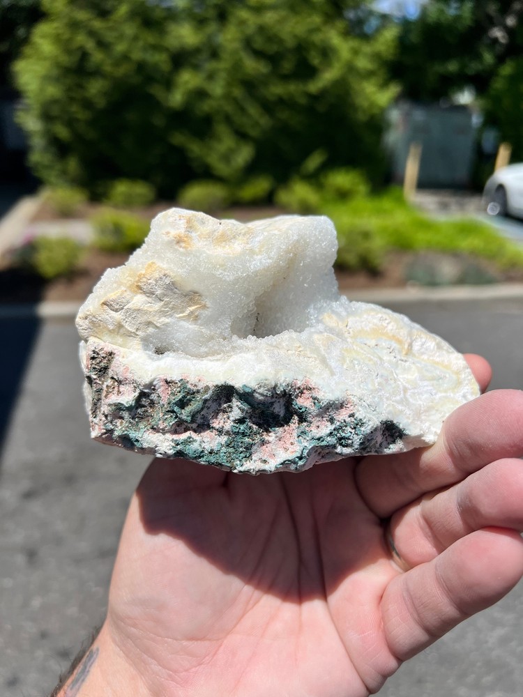 Druzy Quartz from Brazil M