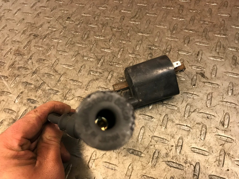 2002 02 Suzuki Savage LS650 LS 650 Ignition Coil Pack