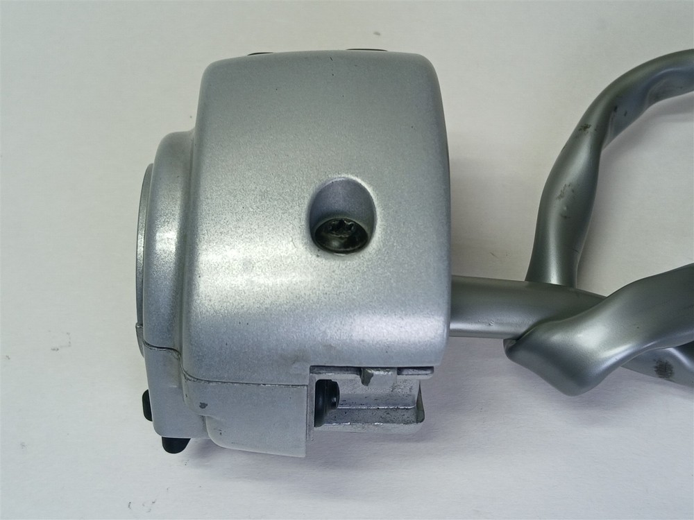 Harley-Davidson 2002 VRSC V-Rod Right Hand Control Switches Silver