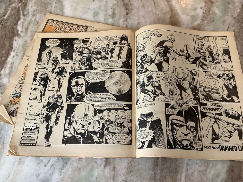 2000 A.D. Featuring Judge UK Comic Magazine Program 352 & 353 1984