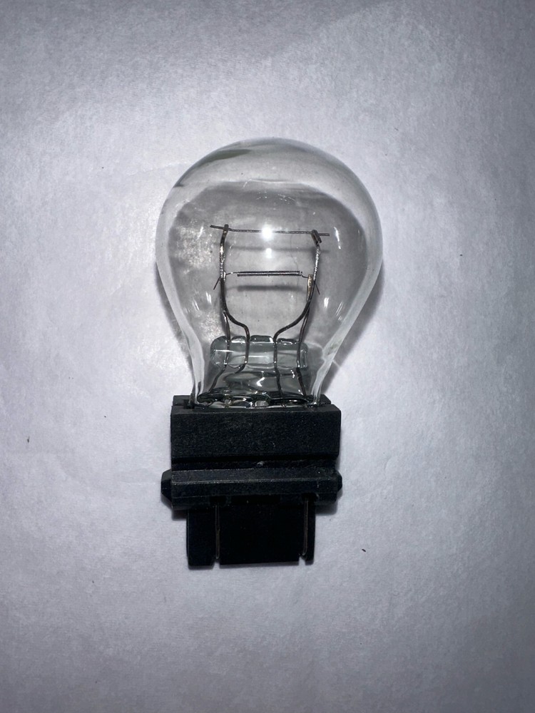 3157 BULB (10 Pack)
