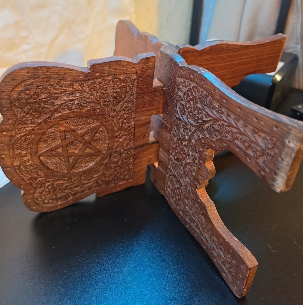 Foldable Wooden Book Stand with Pentagram Design, Brown Rectangle