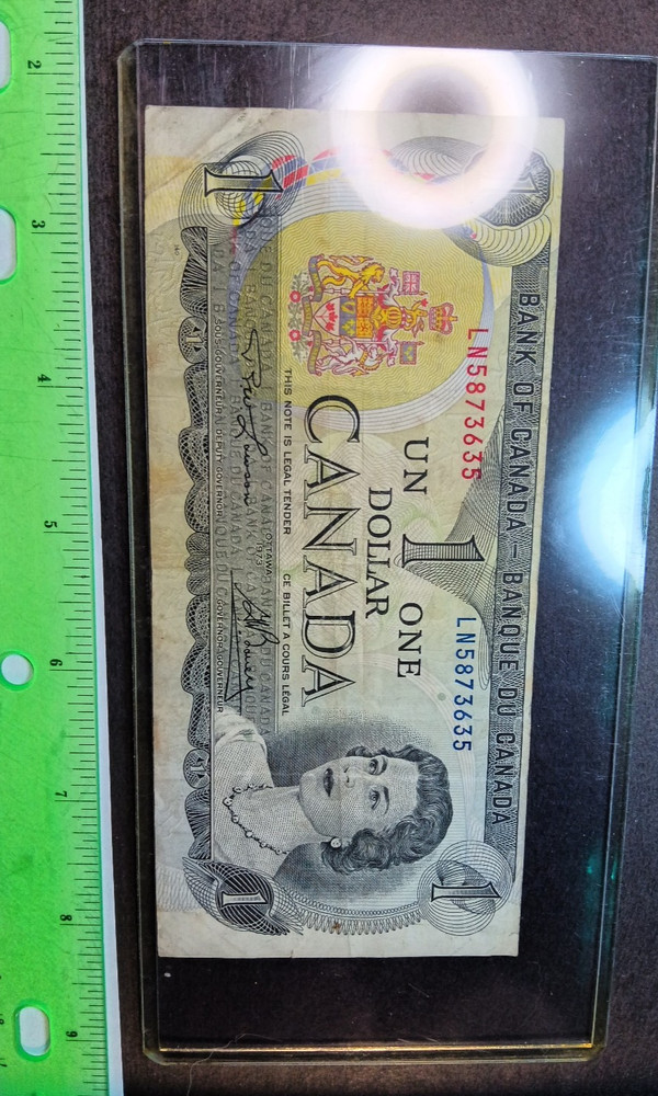 Canada $1 1973 CIRC QE2
