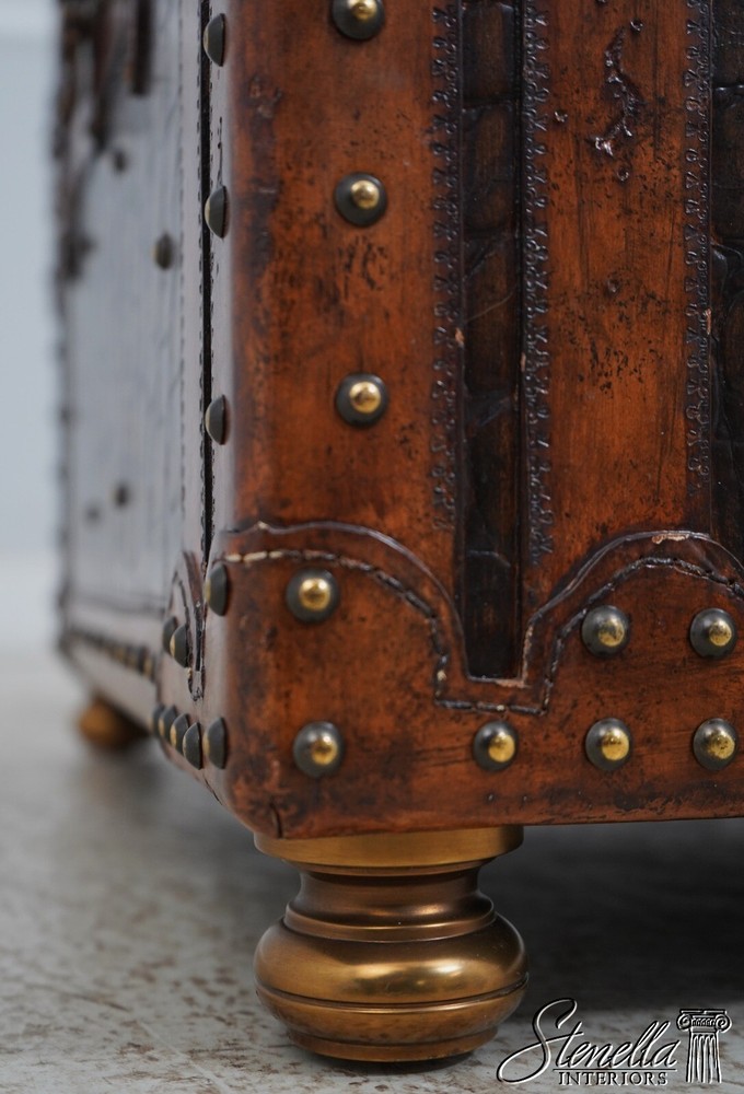 L67479: MAITLAND SMITH Gator Pattern Leather Storage Trunk