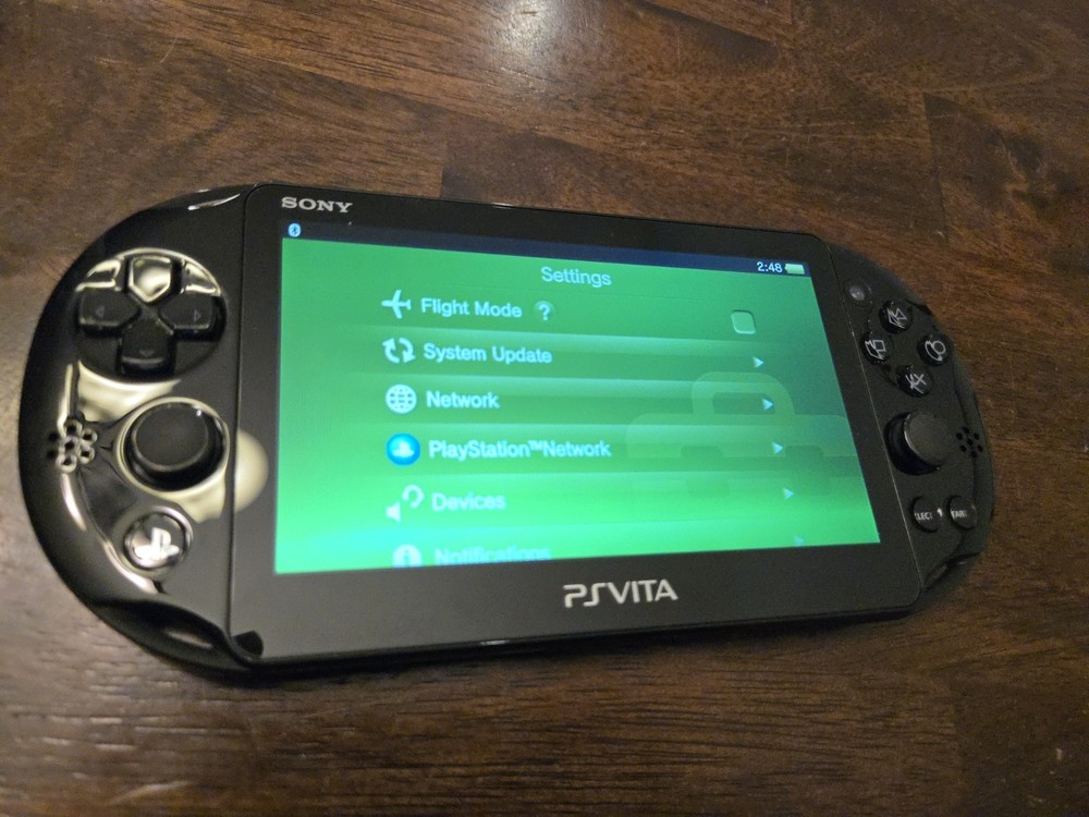 PS Vita 2000 With Box, Great Condition!