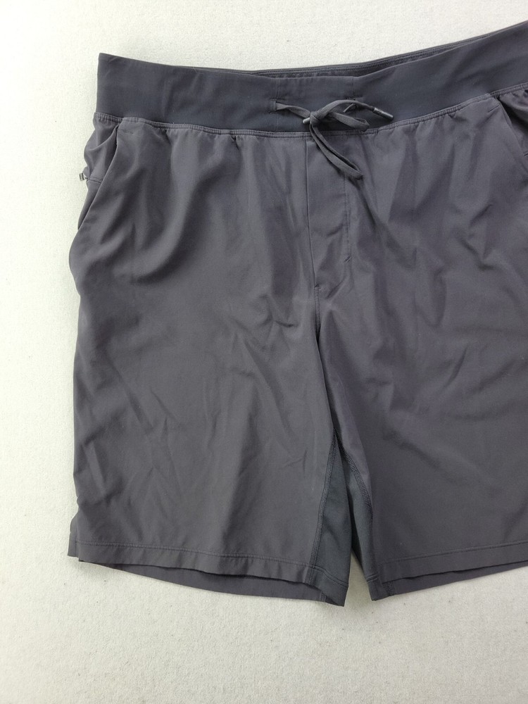 Lululemon T.H.E Short Training Men L Black Performance Lined 9.5" Inseam Run