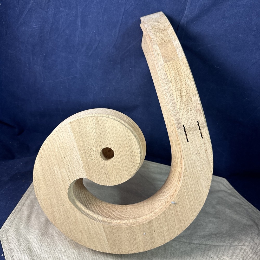 Oak - Right Hand Volute with Up Easing