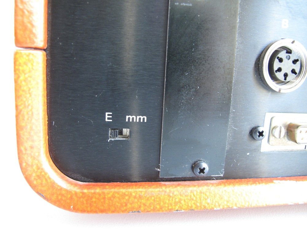 TESATRONIC TTD20, TESATRONIC 544.1018 Length Measuring READOUT CONTROLLER