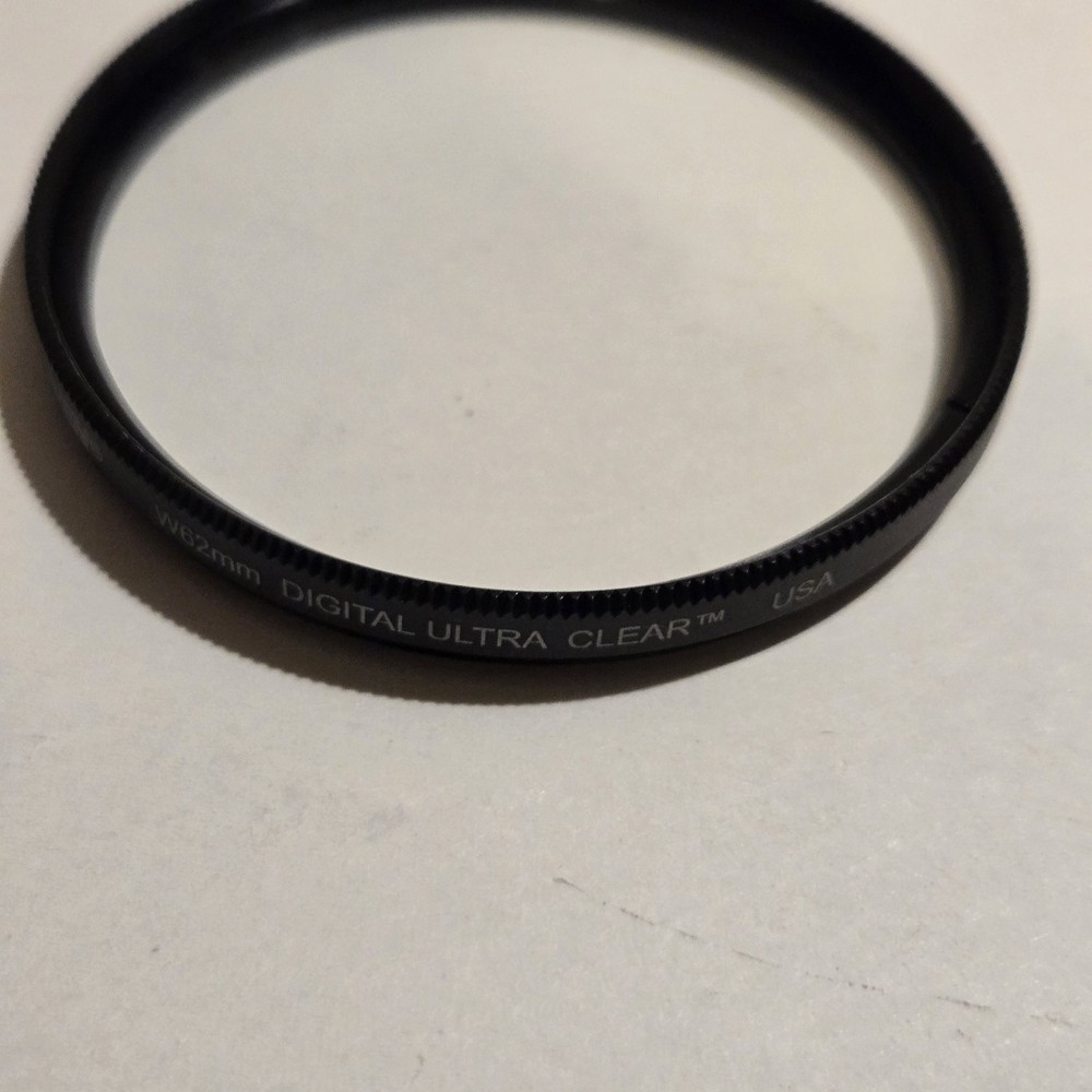 Tiffen W62mm Digital Ultra Clear filter Bundle
