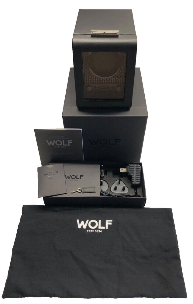 WOLF Module 2.7 Axis Series Single Watch Winder 469103 Black Leather
