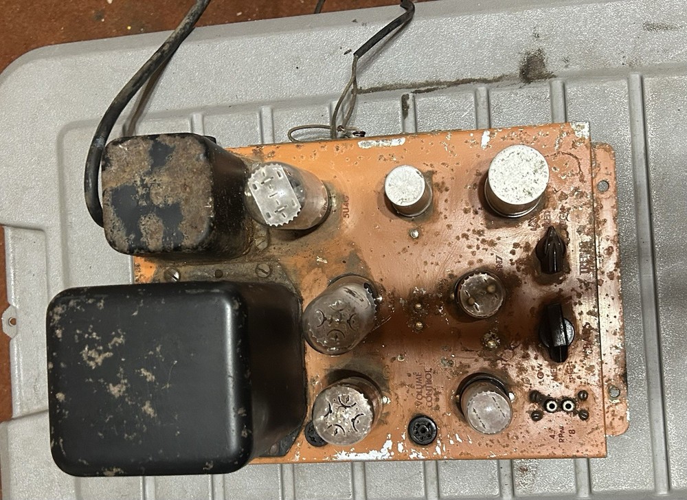 Rockola Model 1438 Original Amplifier - Untested