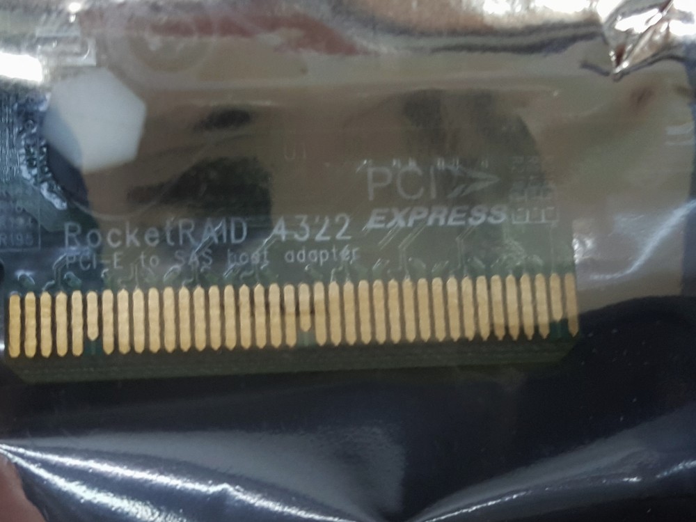 HIGHPOINT ROCKETRAID 4322 EXTERNAL 8-CH PCIe SAS/SATA RAID CONTROLLER NIB OEM