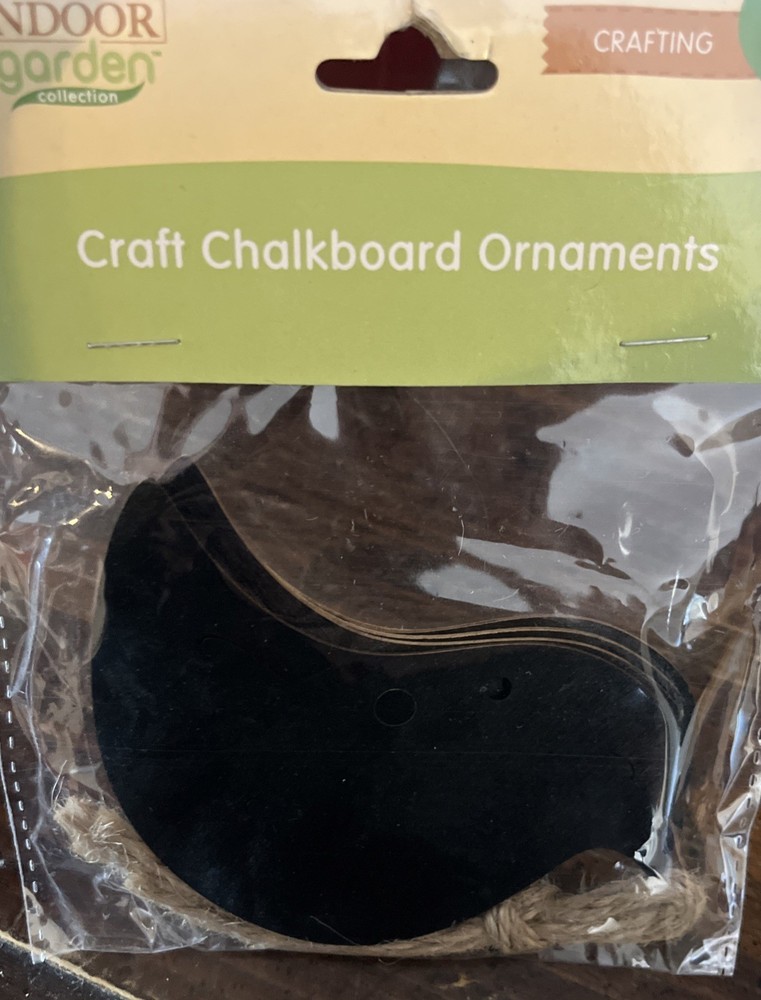 Craft Chalkboard Ornaments – Birds 5 Piece