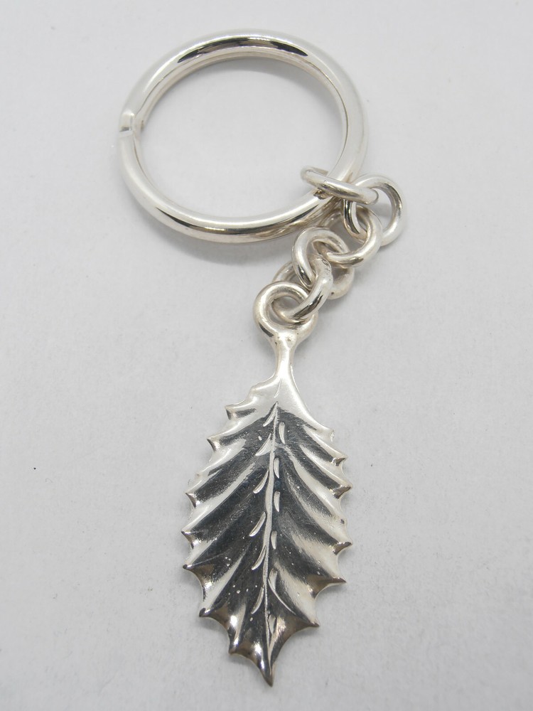 925 Silver HOLE LEAF Keychain - Sting -