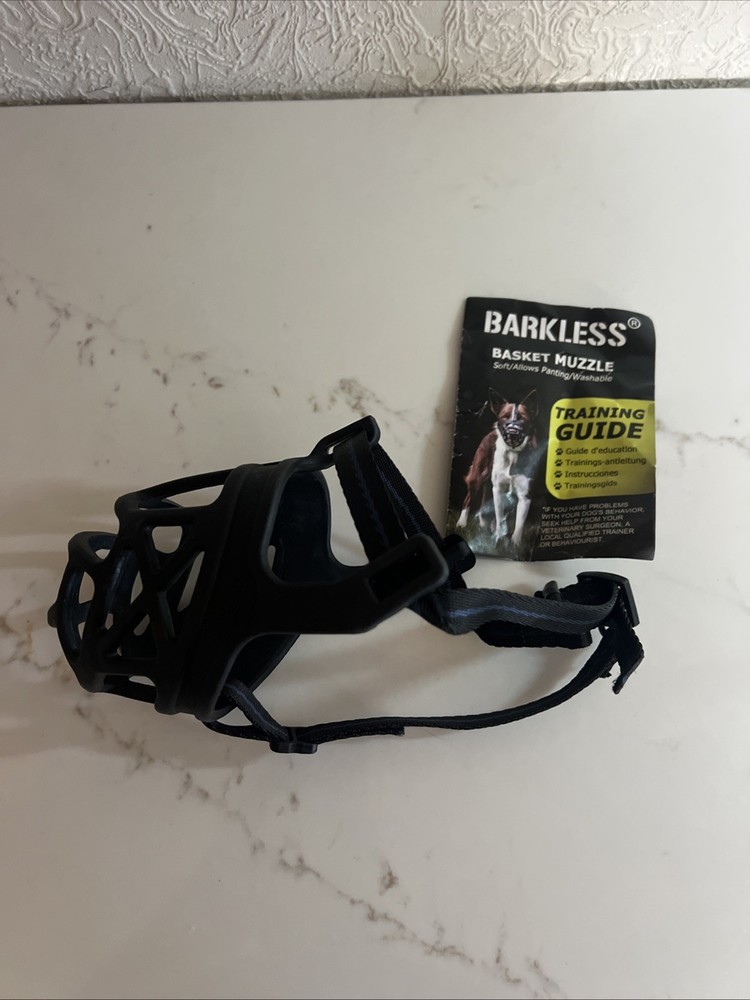 Dog Muzzle 3 Medium Black Adjustable Straps 3M Size