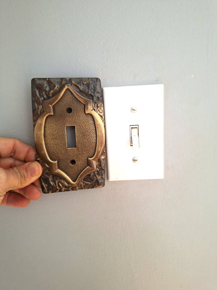 Brass Wall Cover Switch Plate Single One Toggle Light Switch vintage