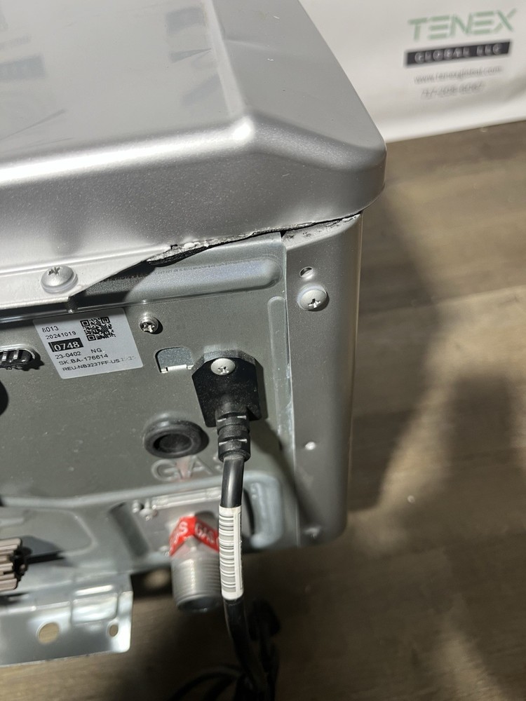 Rinnai RX199iN Tankless Water Heater 199k BTU Nat. Gas/Propane Gas (B-7 #1598)