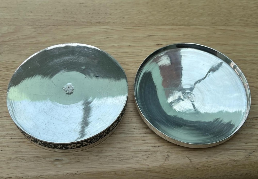 Fine .840 Solid Silver Middle Eastern Circular Snuff or Table Box.