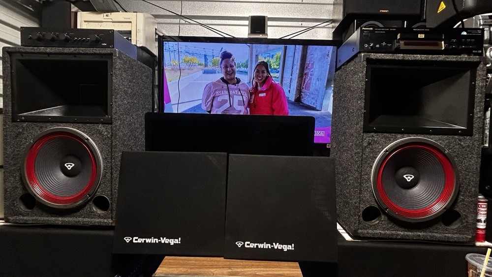 Cerwin Vega V12-B  Speakers Pair