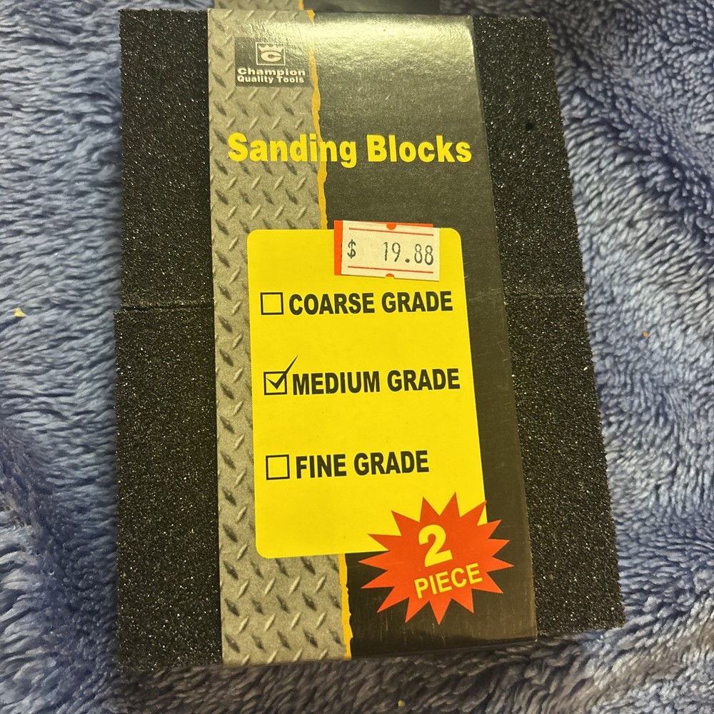 Tool Essentials 2pc Medium Grit Sanding Block